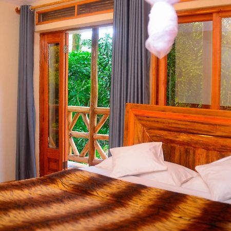 Supreme Adventure Park Bunyonyi Hotel Kabale Room photo